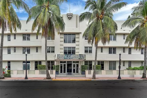 435 21st St #220, Miami Beach, FL 33139