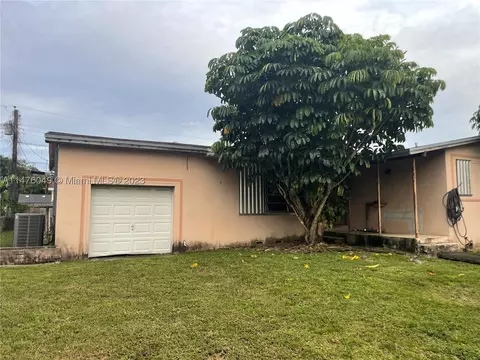 1515 SW 82nd Pl, Miami, FL 33144