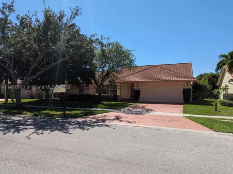 Undisclosed, Pembroke Pines, FL 33028