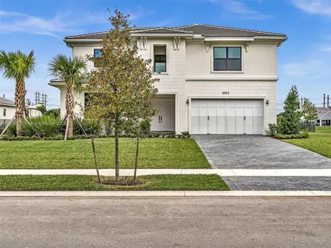 6925 S Stillwater Shrs, Davie, FL 33314