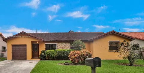 11240 SW 138th Ter, Miami, FL 33176