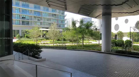 650 NE 32 St #2906, Miami, FL 33137