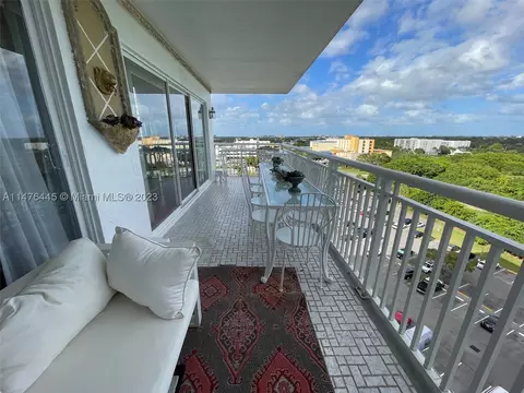 3800 Hillcrest Dr #1001, Hollywood, FL 33021