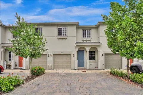 1455 NW 208th Ter, Miami Gardens, FL 33169