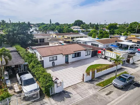 674 W 44th Pl, Hialeah, FL 33012 photo 19