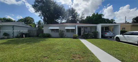 1120 NW 128th St, North Miami, FL 33168