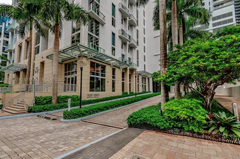 1050 Brickell Ave #3204, Miami, FL 33131