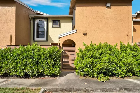 8121 NW 71st Ct, Tamarac, FL 33321