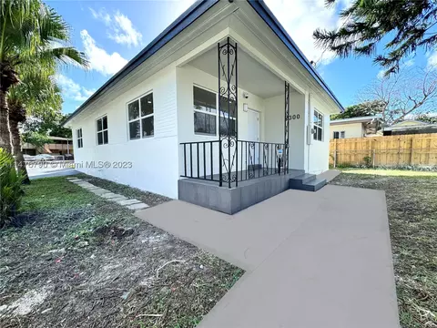 2300 NW 56th St, Miami, FL 33142