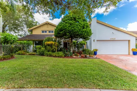 10520 SW 130th Ave, Miami, FL 33186