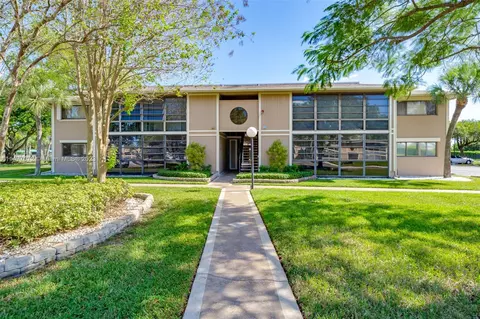 7805 Ashmont Cir #103, Tamarac, FL 33321