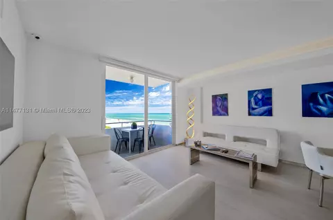 465 Ocean Dr #1020, Miami Beach, FL 33139