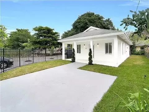 7647 NE 3rd Ave, Miami, FL 33138