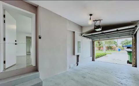 701 SW 64th Ave, Miami, FL 33144 photo 17