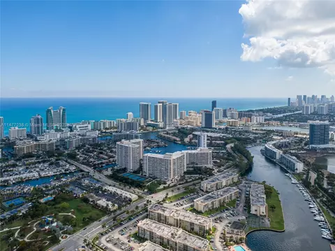 2500 Parkview Dr #515, Hallandale Beach, FL 33009