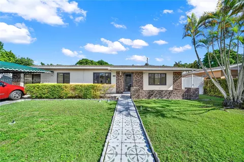 16625 SW 101st Ave, Miami, FL 33157