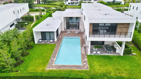 16519 N Botaniko Dr N, Weston, FL 33326