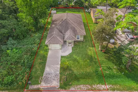 6850 Australian St, Jupiter, FL 33458