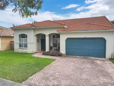 15346 SW 115th Ter, Miami, FL 33196