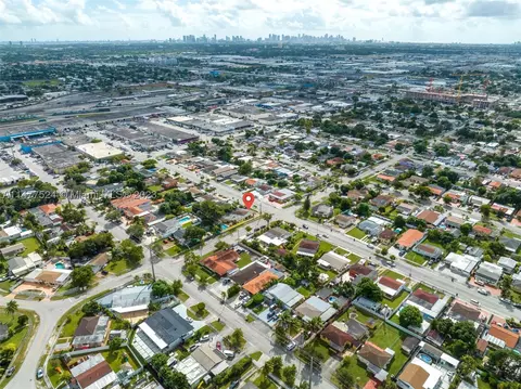 901 E 32nd St, Hialeah, FL 33013 photo 13