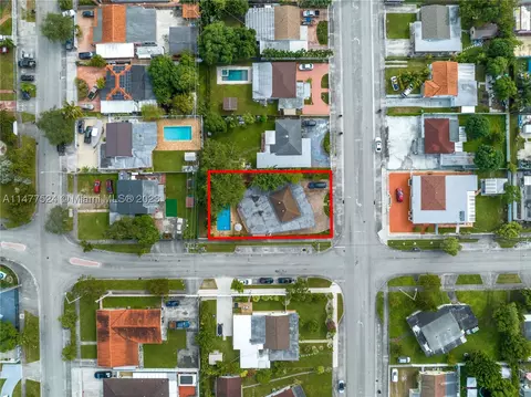 901 E 32nd St, Hialeah, FL 33013 photo 23