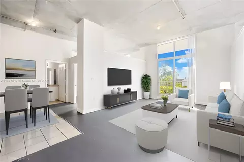 2100 Van Buren St #402, Hollywood, FL 33020