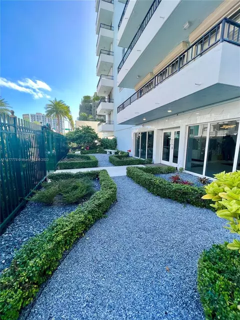 720 Collins Ave #504, Miami Beach, FL 33139