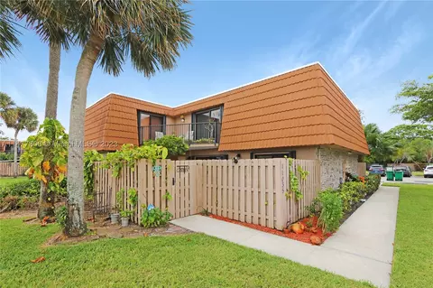 11035 SW 15th Mnr, Davie, FL 33324