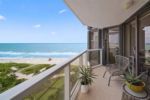 6423 Collins Ave #1509, Miami Beach, FL 33141