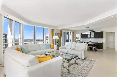 21150 Point Pl #LPH 2902, Aventura, FL 33180