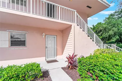 18081 SE Country Club Dr #BLDG 1  5, Jupiter, FL 33469