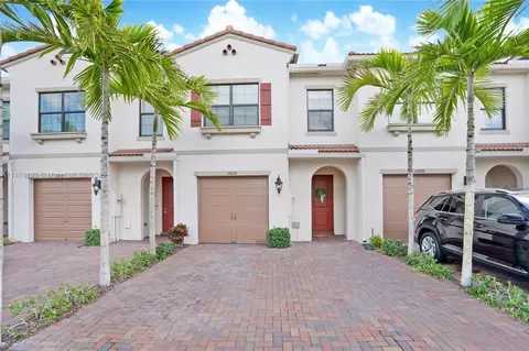 10076 Brickhill Dr, Boca Raton, FL 33428