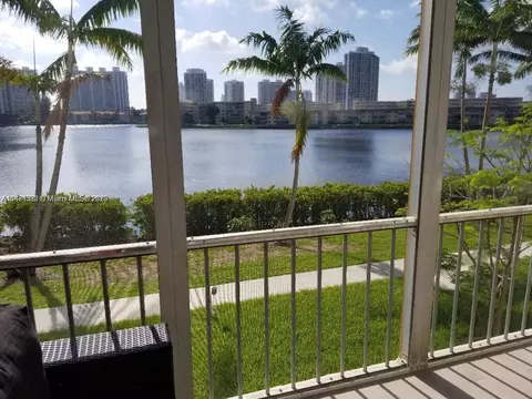 2861 Leonard Dr #F203, Aventura, FL 33160