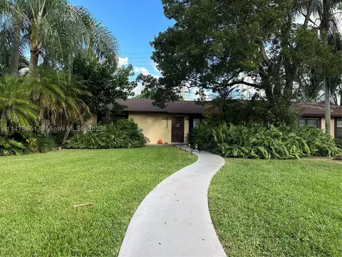 4321 SW 136th Pl #N/A, Miami, FL 33175