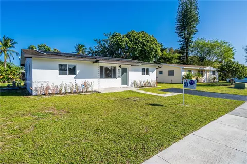 6475 SW 3rd Ct, Margate, FL 33068