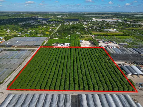 208 SW Nn Sw 182 Ave, Miami, FL 33187