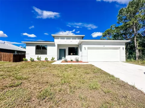 655 Gagnon St SE, Palm Bay, FL 32909