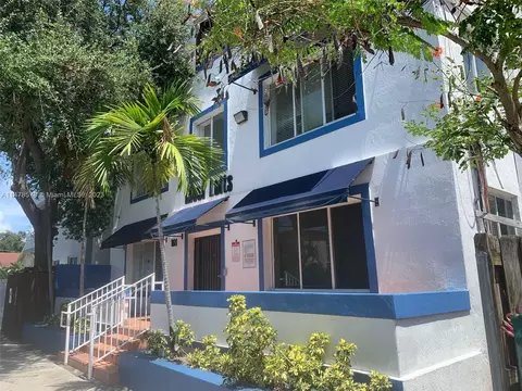 1021 NW 3rd St #107, Miami, FL 33128