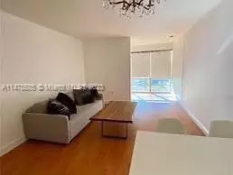 17560 Atlantic Blvd #207, Sunny Isles Beach, FL 33160