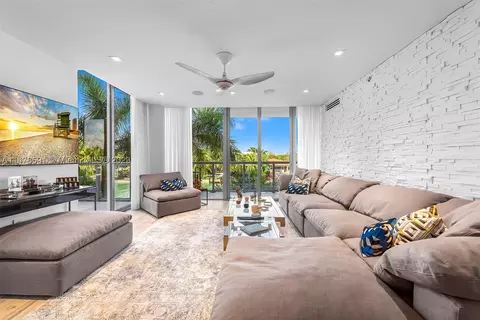 9940 W Bay Harbor Dr #3H-N, Bay Harbor Islands, FL 33154