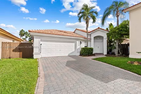 5875 NW 112th Ct, Doral, FL 33178