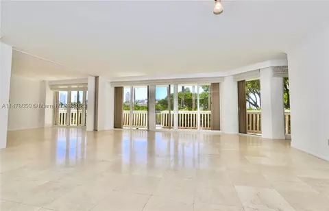 7000 Island Blvd #BV-01, Aventura, FL 33160