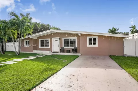 27020 SW 144th Ave, Homestead, FL 33032