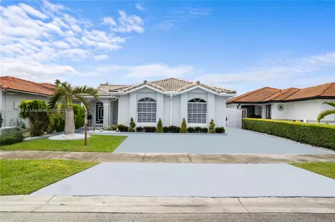 13800 SW 157th Ter, Miami, FL 33177