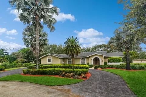 7790 SW 145th St, Palmetto Bay, FL 33158