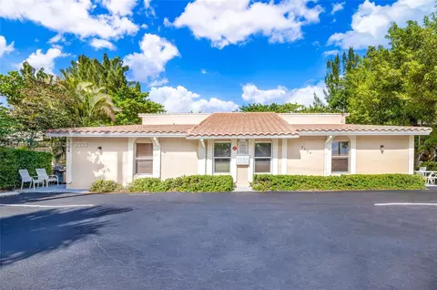 3504 Riverside Dr, Coral Springs, FL 33065