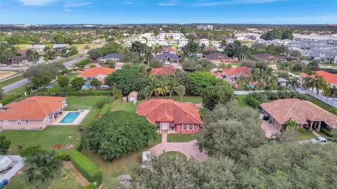 28881 SW 164th Pl, Homestead, FL 33033