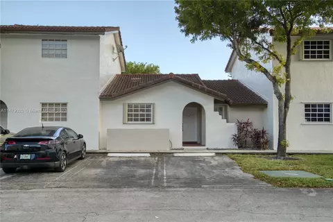 13551 SW 62nd St #153, Miami, FL 33183
