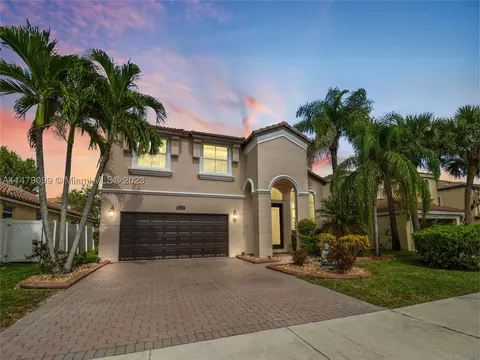 15719 SW 54th Ct, Miramar, FL 33027