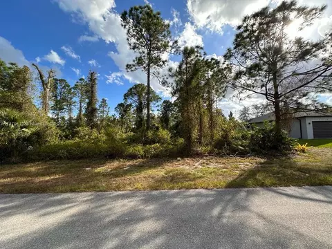 1036 Carroll St E, Lehigh Acres, FL 33974